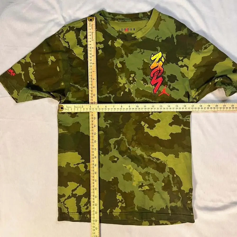 Jordan Zion Williamson Bayou Boys Camo Graphic Tee Medium